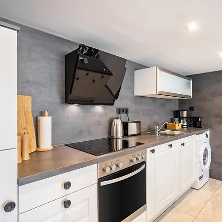 Sophie Stecker Apartament