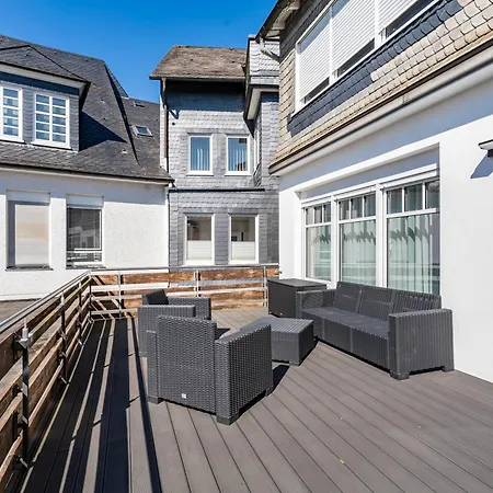 Sophie Stecker Schmallenberg